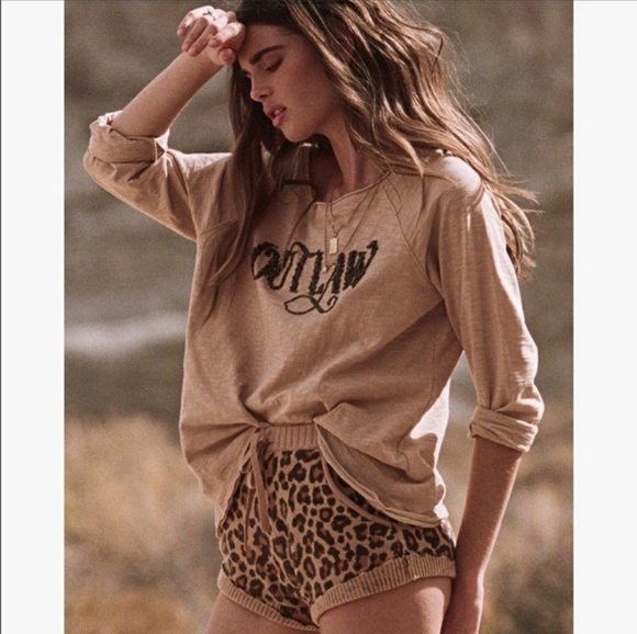 Outlaw Sloppy Joe Sweater Honey S Spell Designs Pullover Tee - Picture 9 of 16